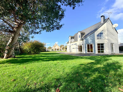 Maison - 145 m² - 7 pièces