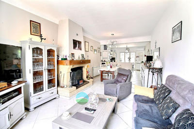 Maison de ville - 130 m² - 5 pièces