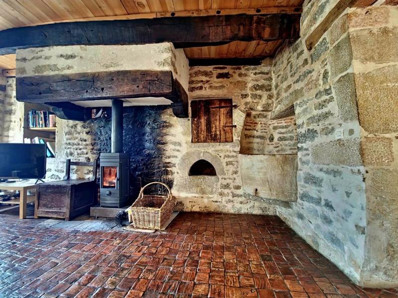 Maison - 225 m² - 9 pièces