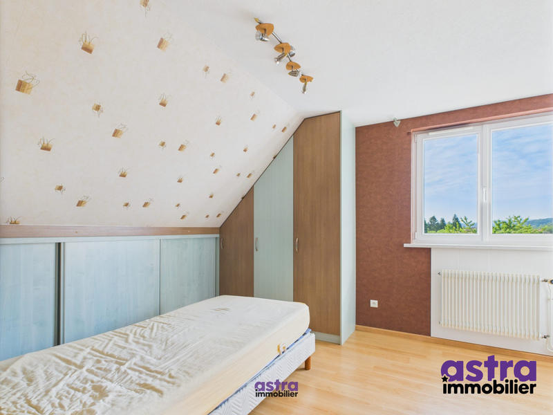 Maison - 152 m² - 6 pièces