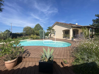 Maison - 114 m² - 6 pièces