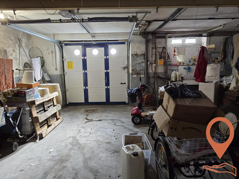 Viager - Maison - 250 m² - 10 pièces