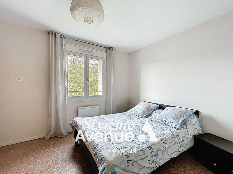 Maison - 93 m² - 5 pièces