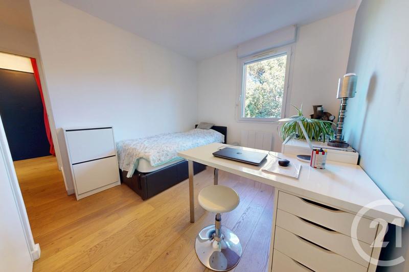 Appartement - 66 m² - 4 pièces