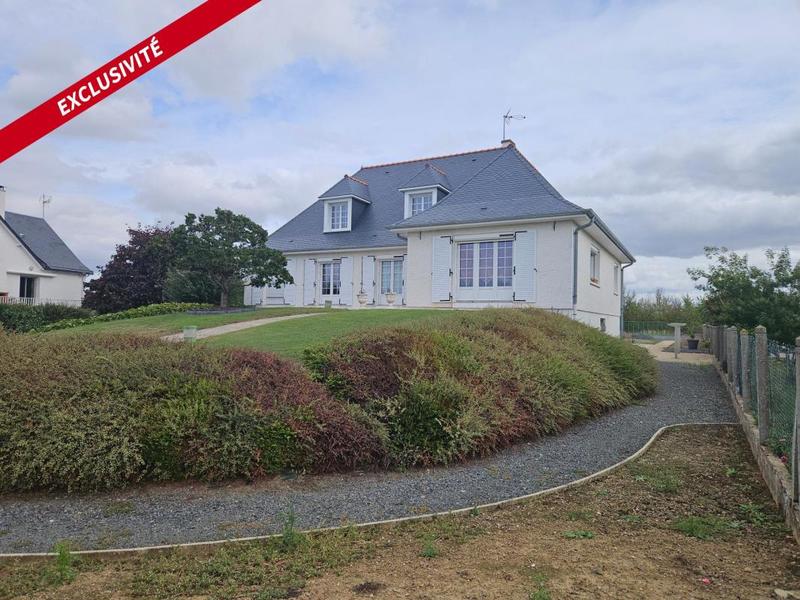 Maison - 180 m² - 8 pièces