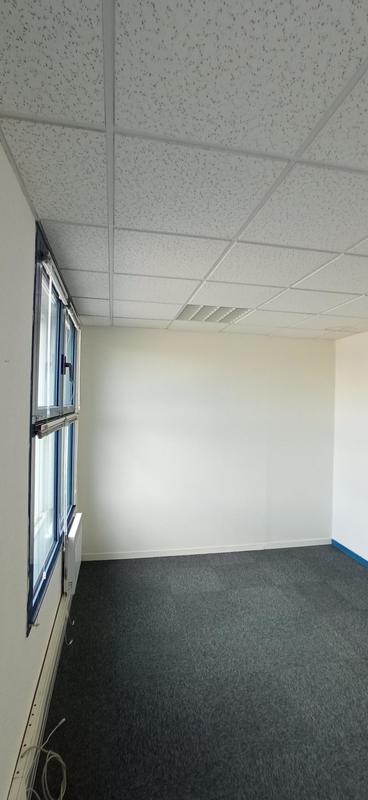 Local commercial - 45 m² - 1 pièce