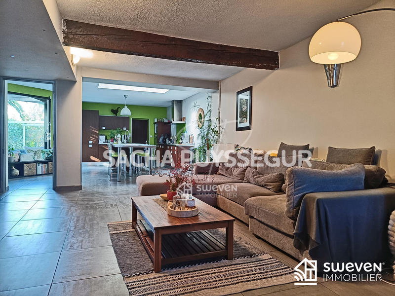 Maison ancienne - 212 m² - 9 pièces