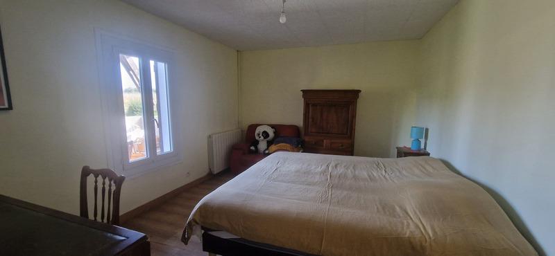 Maison - 180 m² - 8 pièces