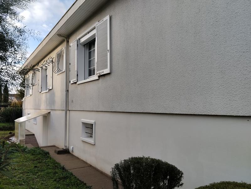 Maison - 142 m² - 8 pièces