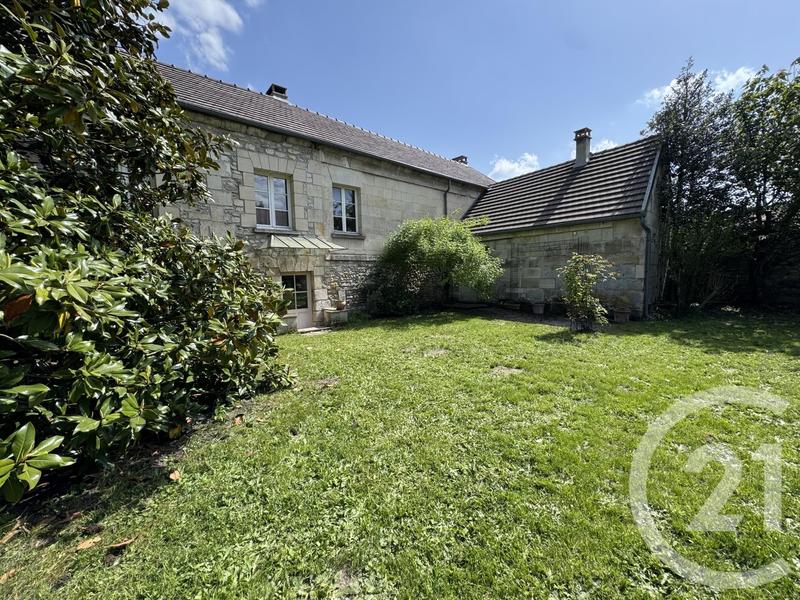 Maison - 210 m² - 7 pièces