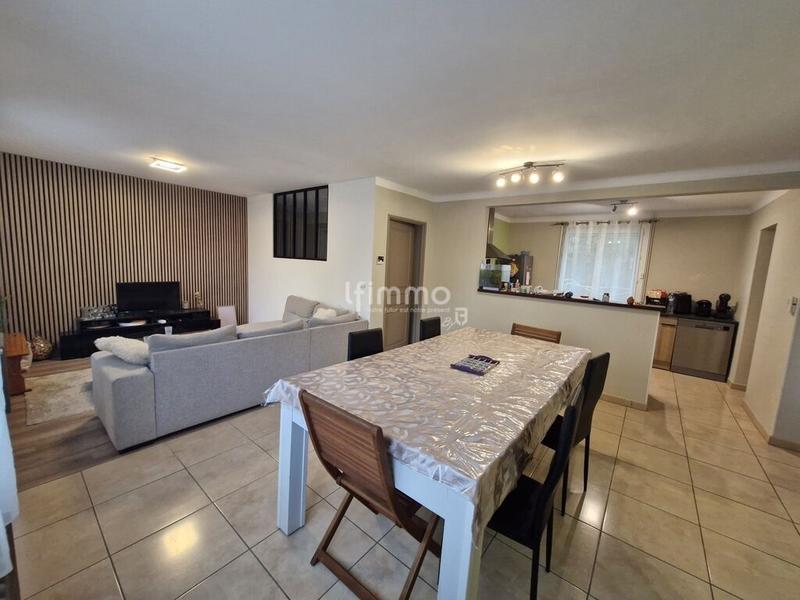 Maison - 80 m² - 4 pièces