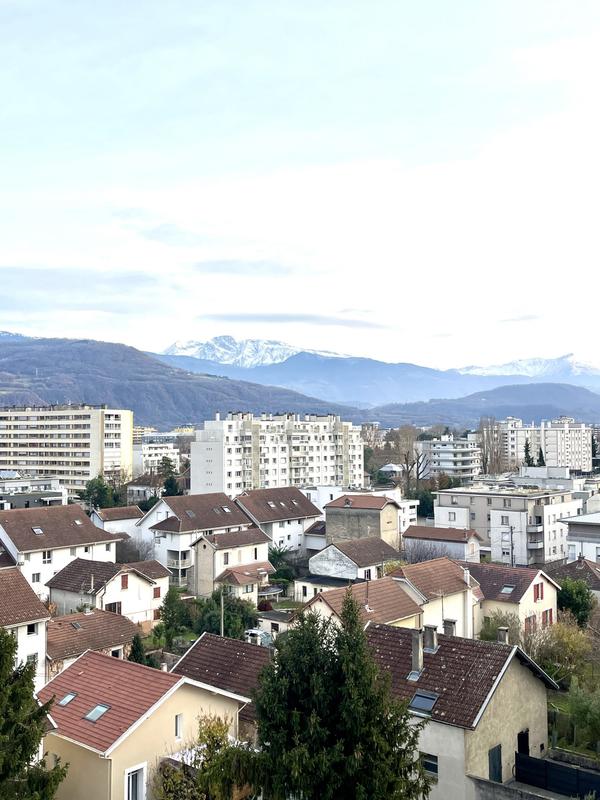 Appartement - 120 m² - 5 pièces