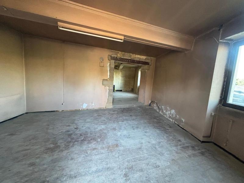 Maison - 140 m² - 4 pièces