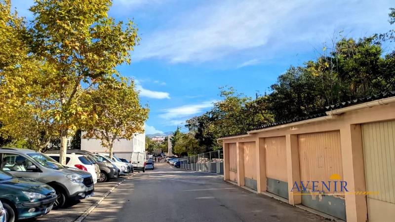 Appartement - 62 m² - 4 pièces