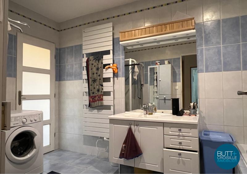 Maison de village - 275 m² - 8 pièces