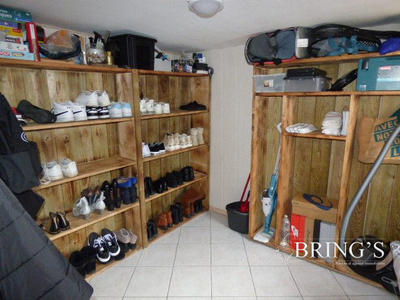 Maison - 222 m² - 8 pièces