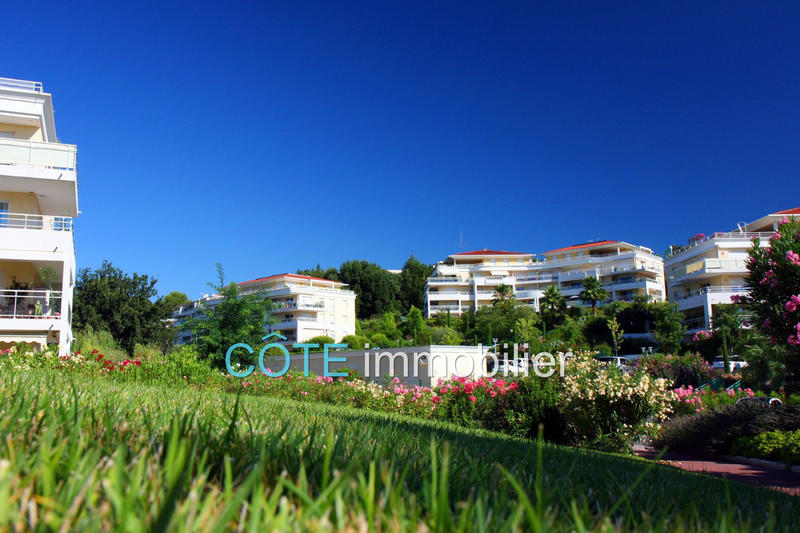 Appartement - 77 m² - 3 pièces