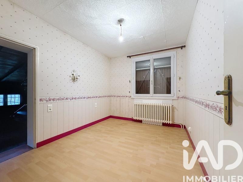 Maison - 90 m² - 5 pièces