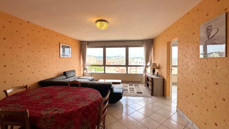 Appartement - 89 m² - 4 pièces