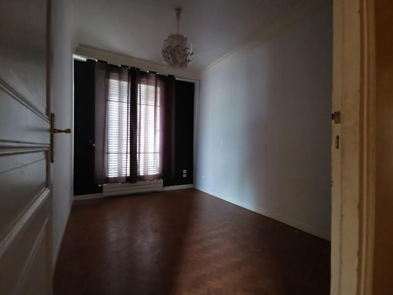 Appartement - 266 m² - 9 pièces