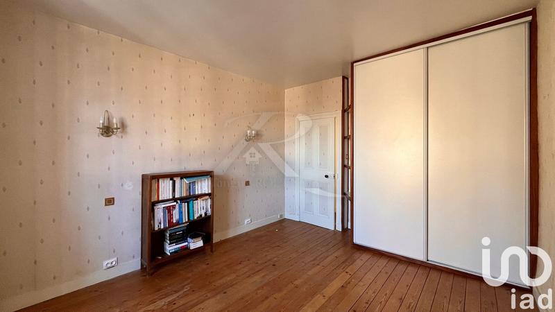 Maison - 212 m² - 8 pièces