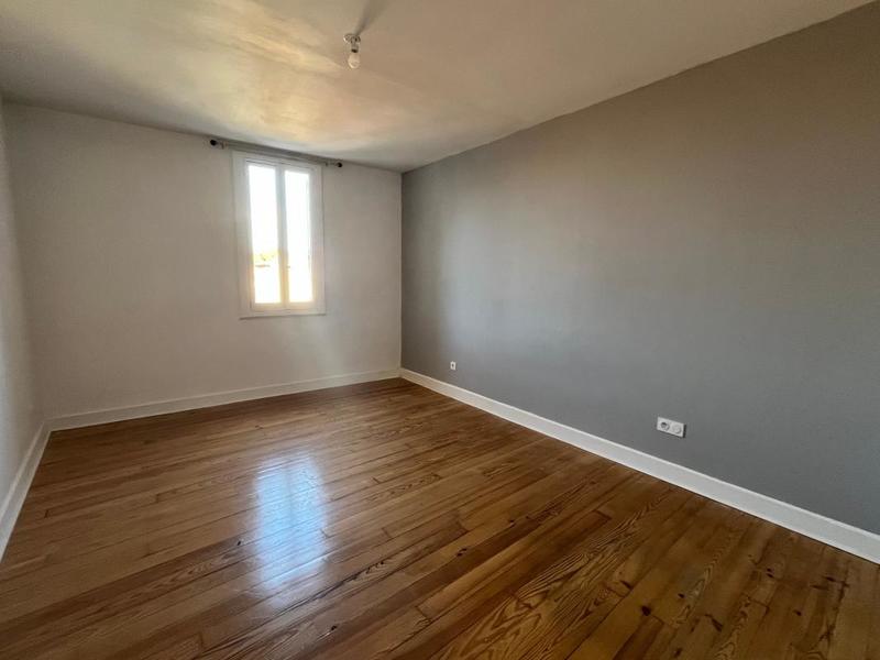 Appartement - 91 m² - 2 pièces