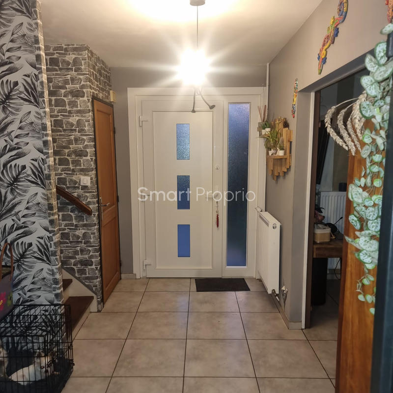 Maison - 100 m² - 9 pièces