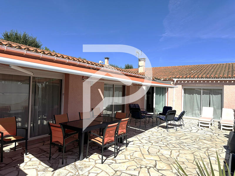 Maison - 170 m² - 6 pièces