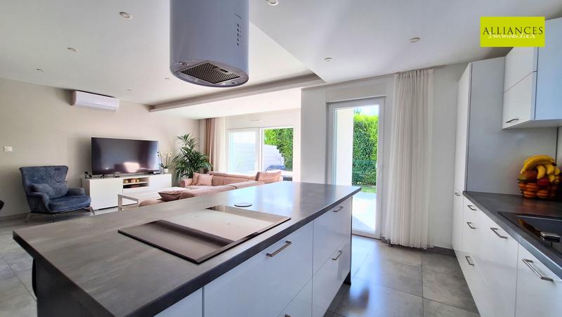 Maison - 120 m² - 6 pièces