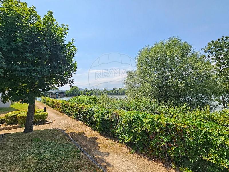 Appartement - 93 m² - 4 pièces