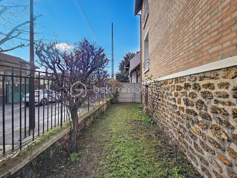 Pavillon - 82 m² - 4 pièces