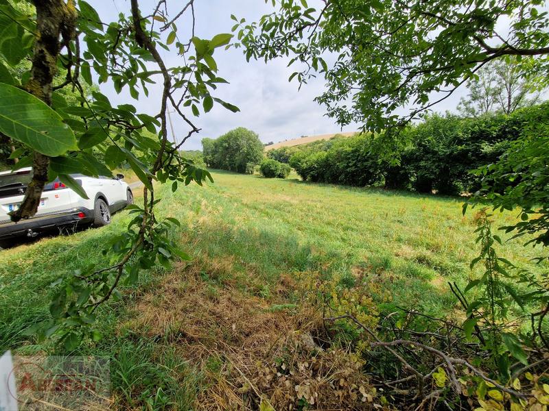 Terrain constructible - 4 700 m²