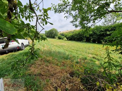 Terrain constructible - 4 700 m²