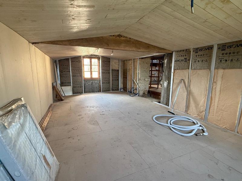 Maison - 223 m² - 10 pièces