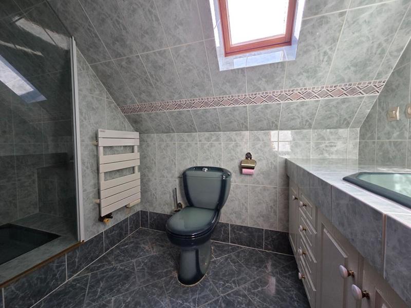 Maison - 84 m² - 4 pièces