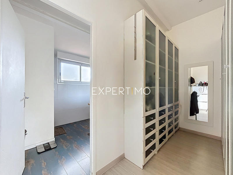 Maison - 180 m² - 6 pièces