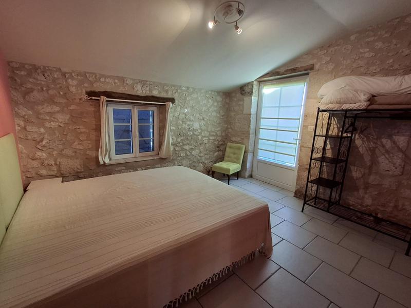 Maison ancienne - 347 m² - 15 pièces