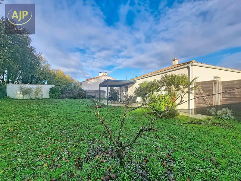 Maison - 96 m² - 4 pièces