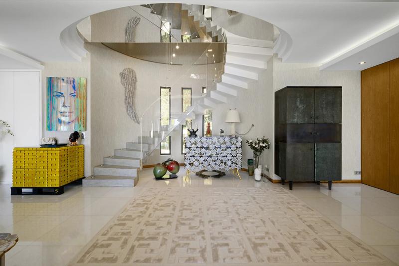 Villa - 300 m² - 9 pièces