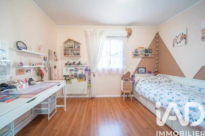 Maison - 110 m² - 5 pièces