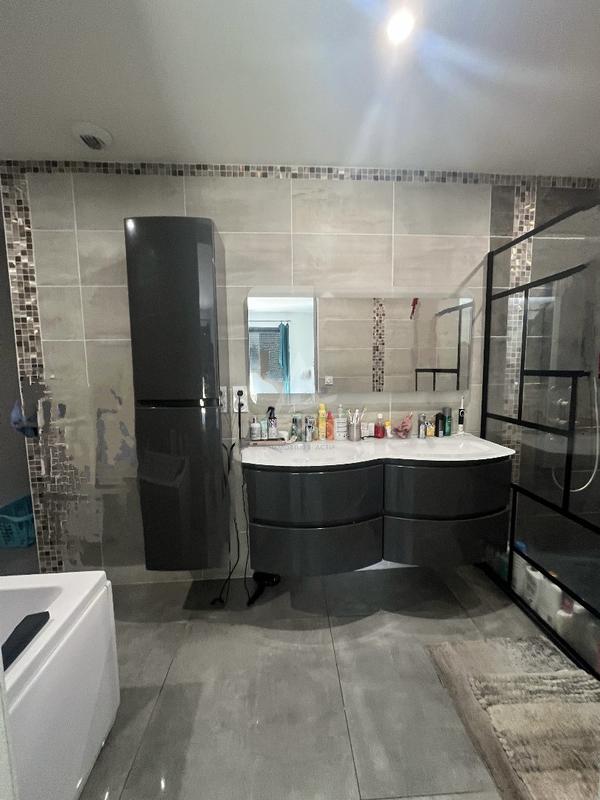 Maison - 106 m² - 5 pièces