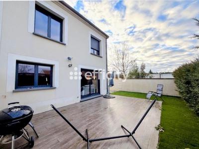 Pavillon - 130 m² - 7 pièces