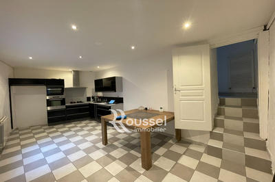 Maison de village - 90 m² - 4 pièces