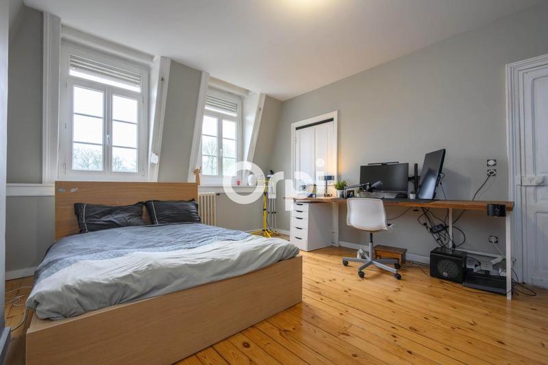 Maison - 313 m² - 9 pièces