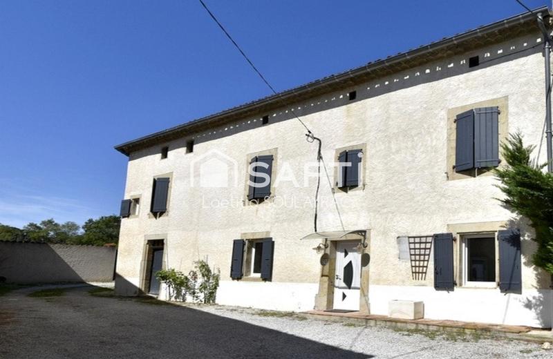 Maison - 205 m² - 6 pièces