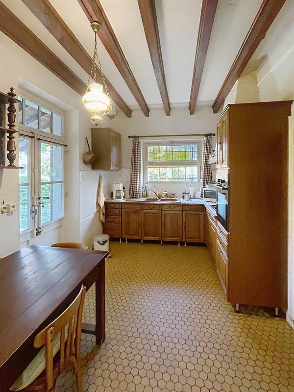 Maison - 400 m² - 10 pièces