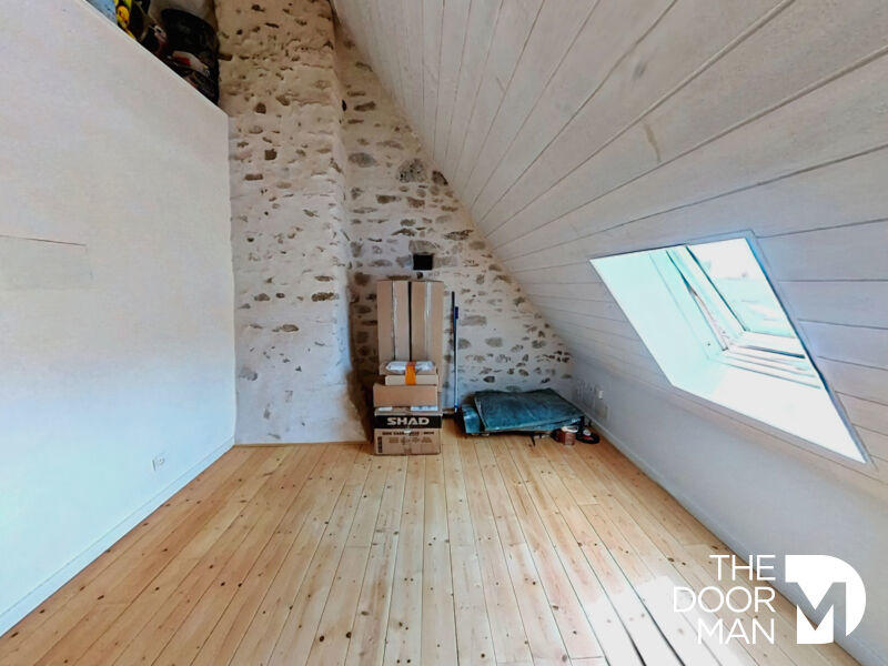 Maison - 85 m² - 3 pièces