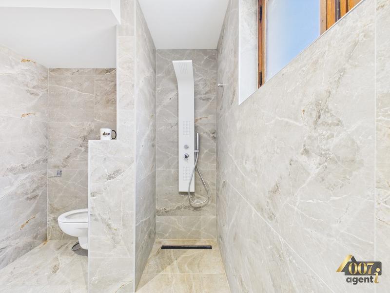 Maison - 158 m² - 6 pièces