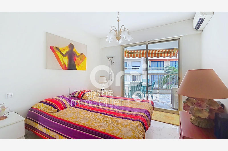 Appartement - 81 m² - 3 pièces