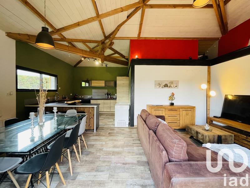 Maison - 400 m² - 12 pièces